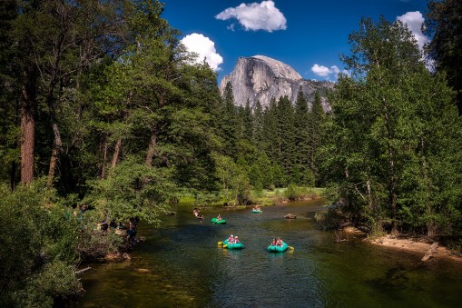 yosemite-1590011_1920